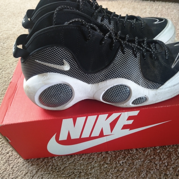 MEN SHOES - Picture 4 of 6